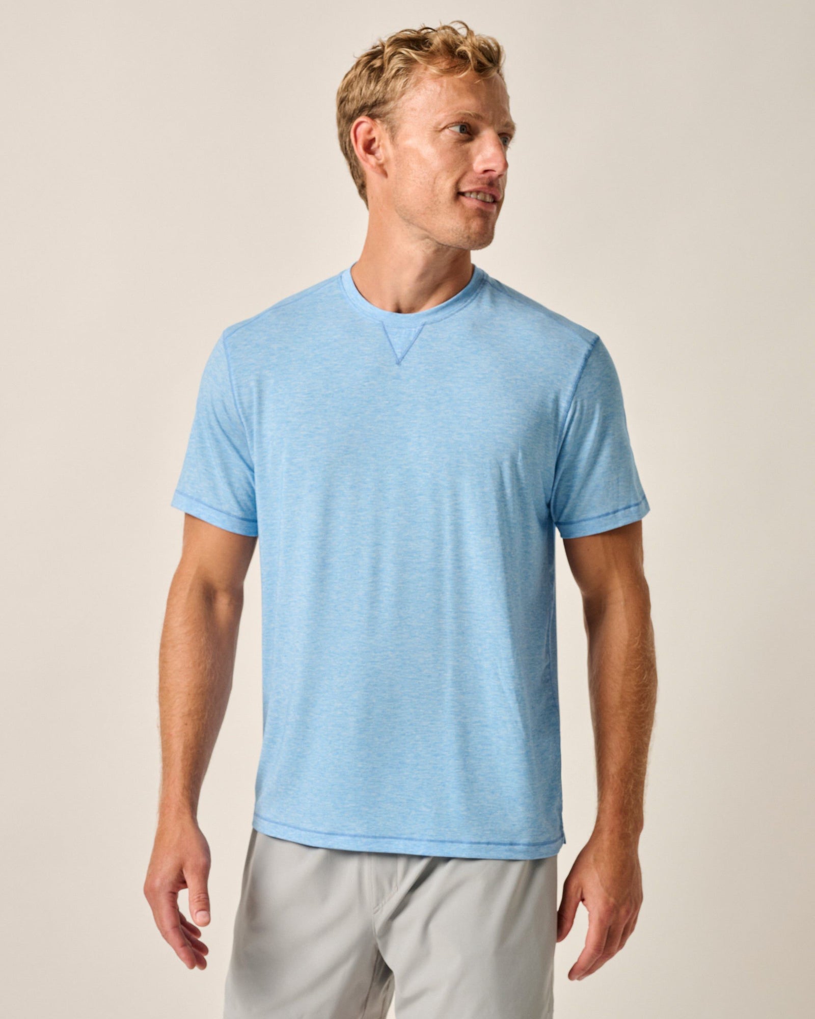 Johnnie-O Men's Course Performance T-Shirt